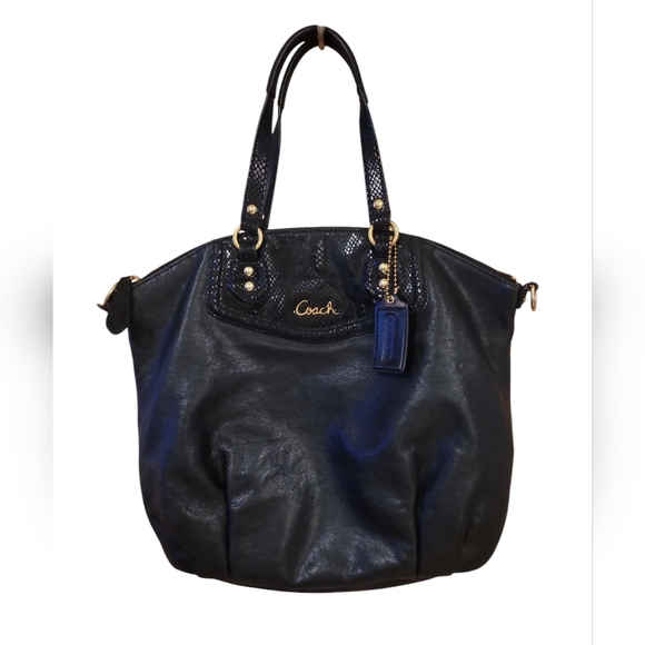 Coach Handbags - Coach No D1371-F23684 Black Satchel